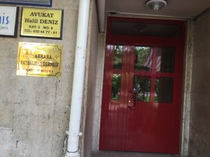 Bina Kapı