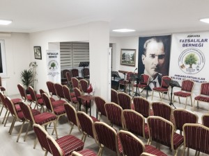 Salon-1