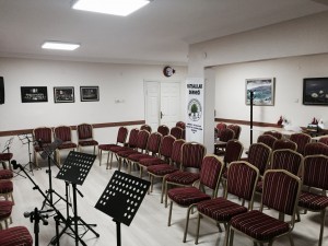 Salon-3